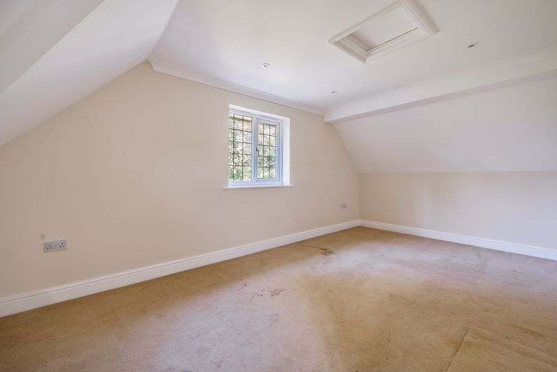 Double bedroom- click for photo gallery